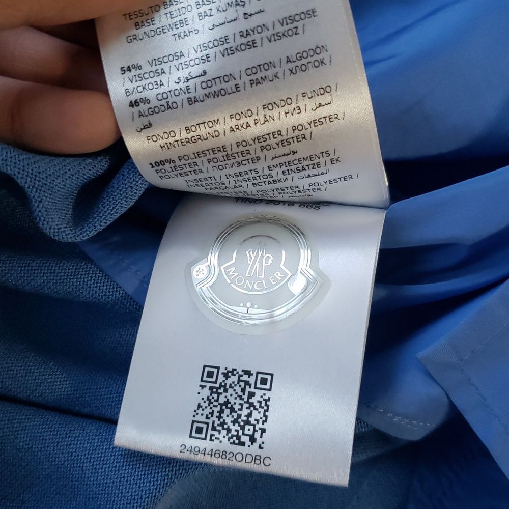 Moncler Blue Women's Knit Top Size XL NEW Chic Feminine Preppy - Picture 7 of 9